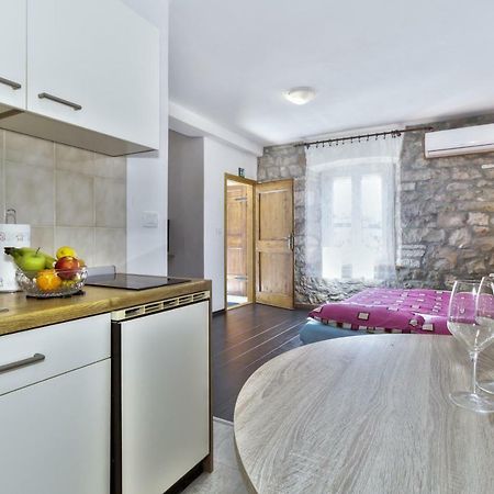 Apartmani Anna Umag Extérieur photo