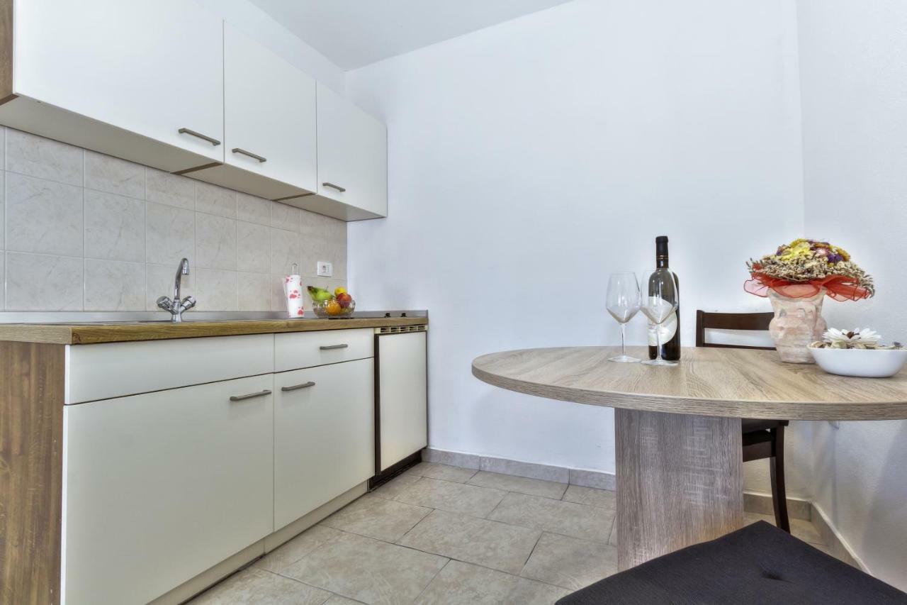 Apartmani Anna Umag Extérieur photo