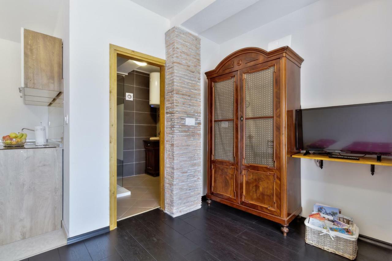 Apartmani Anna Umag Extérieur photo